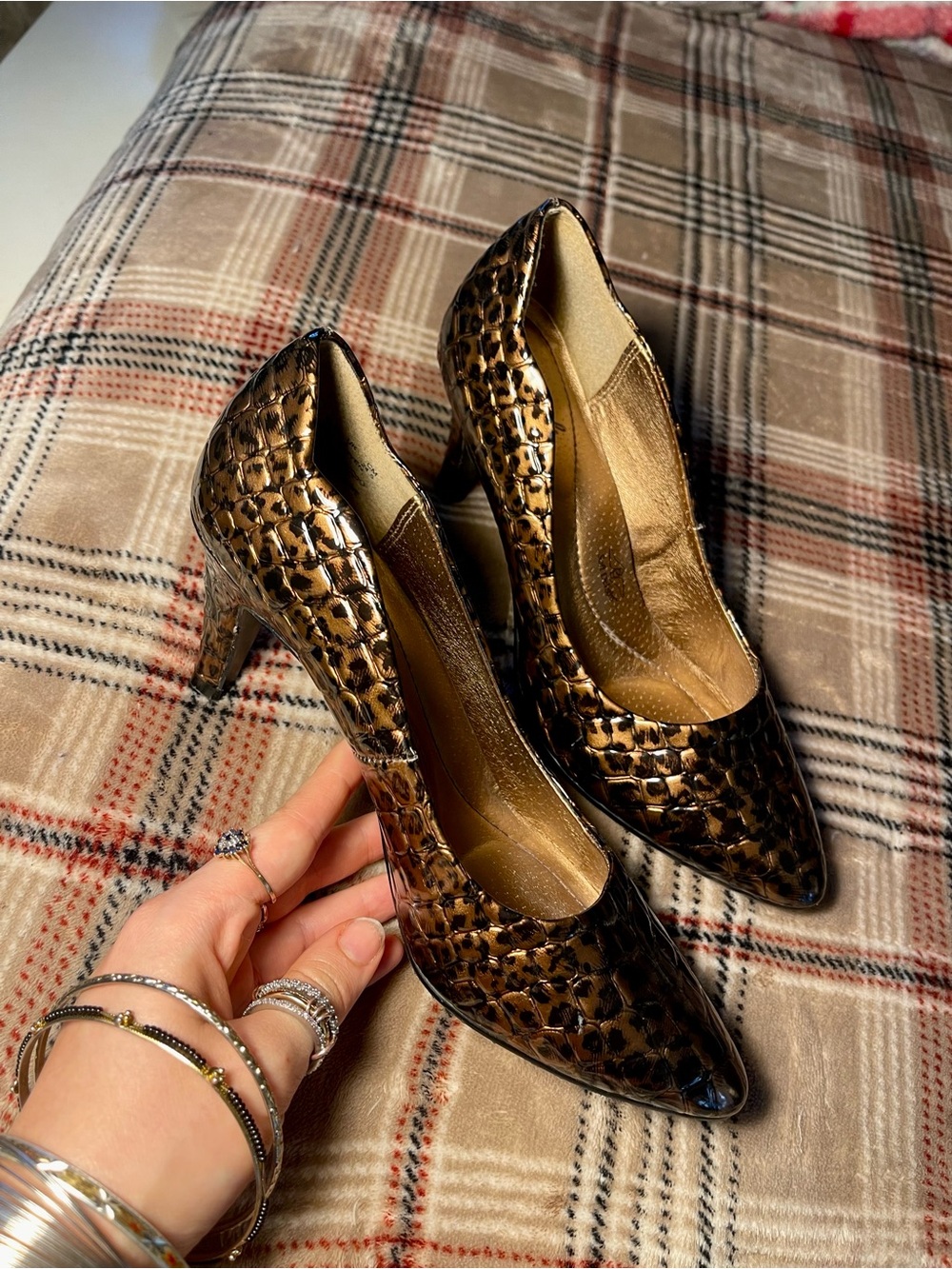 Soft Style : Tortoise Leopard Heels!!